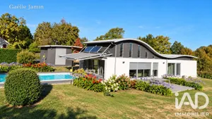 Maison d'architecte à Loubieng (64300)