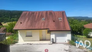 Maison traditionnelle à Ornans (25290)