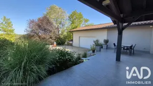 House in Faramans (01800)