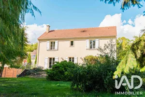 House in Auvers-sur-Oise (95430)