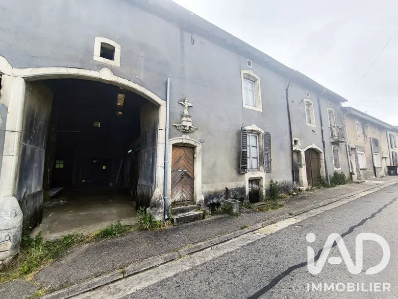 Maison 5 pièces 90 m² · à Burey-en-Vaux · 90 m² · 30 000 €