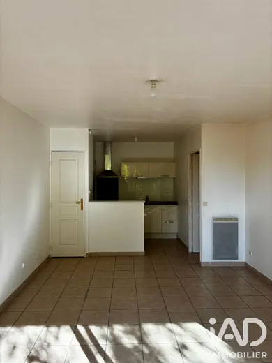 Appartement à Salon-de-Provence (13300)