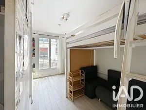 Apartment in Paris (75013)