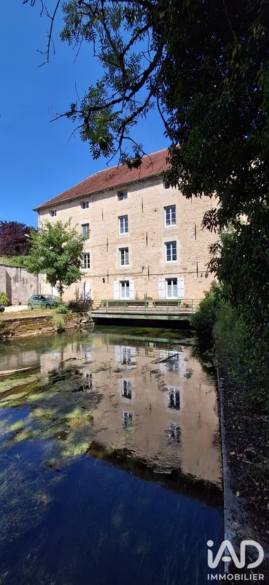 Immeuble à Bologne (52310)