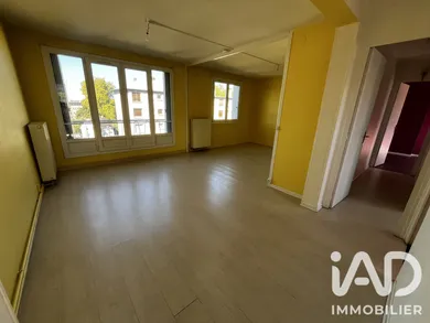 Appartement à Évreux (27000)