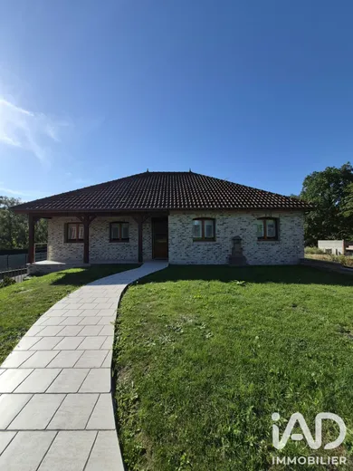 Pavillon à Raimbeaucourt (59283)