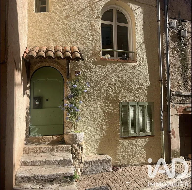 Maison 4 pièces 79 m² · à Saint-Vallier-de-Thiey · 79 m² · 250 000 €