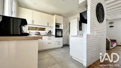 Maison traditionnelle à Pontault-Combault (77340)