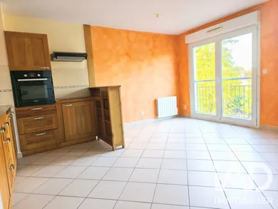 Apartment in Saint-Chamond (42400)