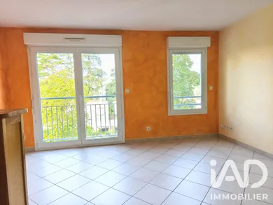 Apartment in Saint-Chamond (42400)