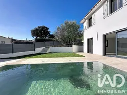 Maison à Toulon (83000)
