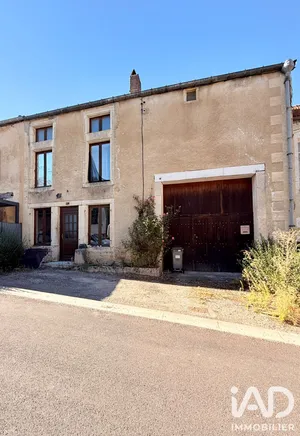 Village house in Vitry-lès-Nogent (52800)