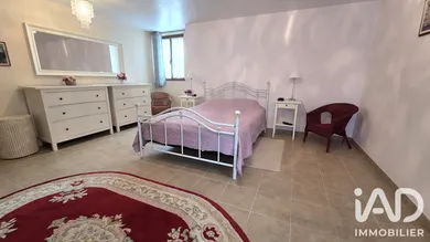 Maison de campagne à Saint-Ellier-du-Maine (53220)