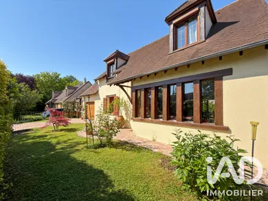 Maison à Émerainville (77184)