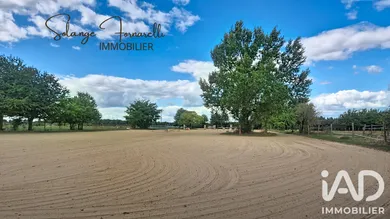 Haras à Fontainebleau (77300)