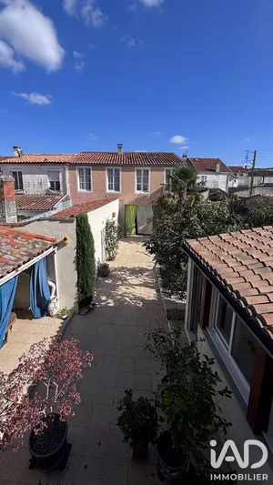 Maison de ville à saintes (17100)