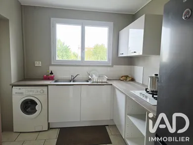 Apartment in Tonnay-Charente (17430)
