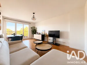 Apartment in Le Plessis-Robinson (92350)