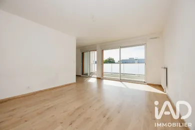 Apartment in Rennes (35000)