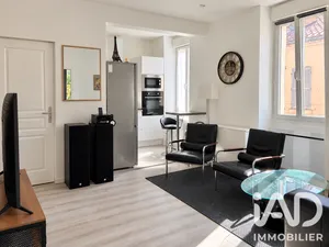 Apartment in Toulon (83200)