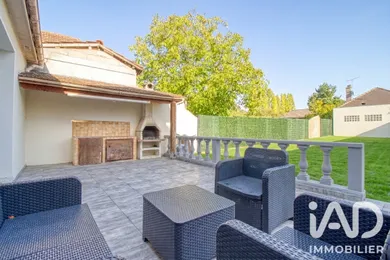 Maison traditionnelle à Sarcelles (95200)