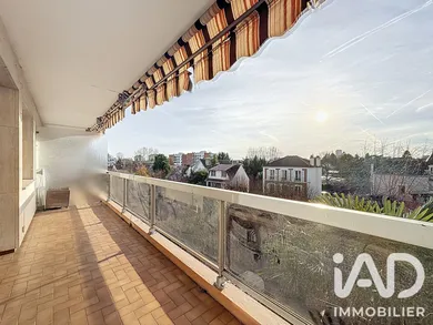 Appartement à Enghien-les-Bains (95880)