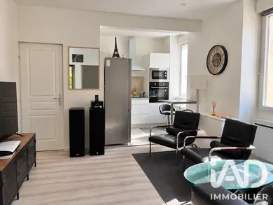Apartment in Toulon (83200)