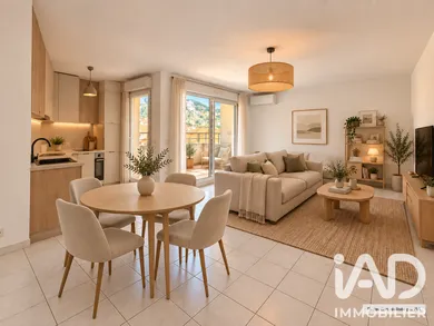 Appartement à Grasse (06130)