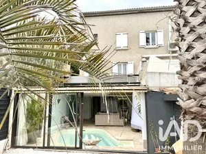 Maison traditionnelle à Puget-sur-Argens (83480)