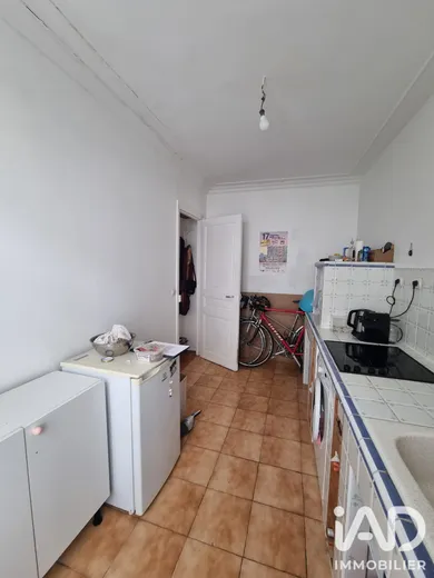 Apartment in Paris (75019)