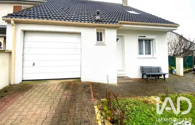 Detached house in Saint-Florentin (89600)