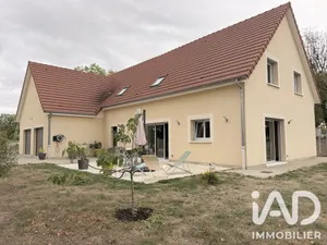 Maison à Saints-Geosmes (52200)