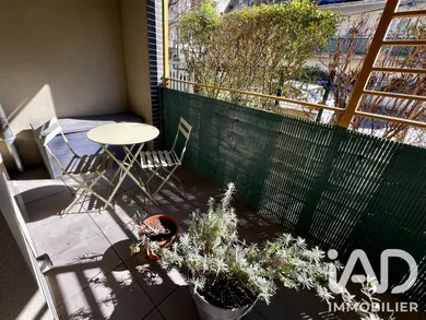 Appartement à Pontault-Combault (77340)