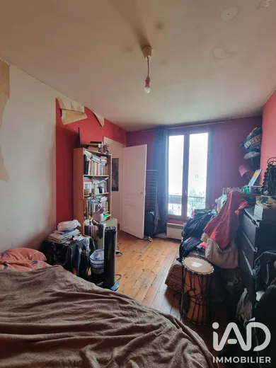 Apartment in Paris (75019)