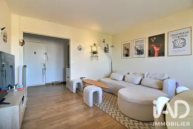 Appartement à Sainte-Geneviève-des-Bois (91700)