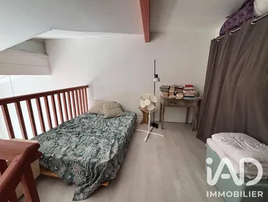 Appartement à Vayres (33870)