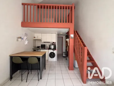 Appartement à Vayres (33870)