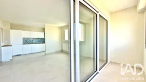 Appartement à Hyères (83400)