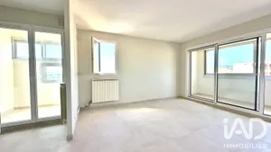 Appartement à Hyères (83400)
