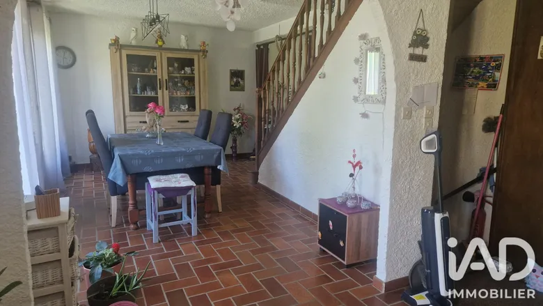 Maison 6 pièces 130 m² · à Saint-Florentin · 130 m² · 154 000 €