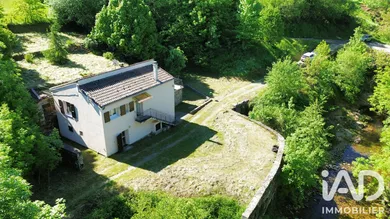 Maison de campagne à Saint-Andéol-de-Fourchades (07160)