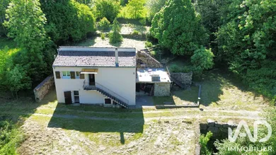 Maison de campagne à Saint-Andéol-de-Fourchades (07160)