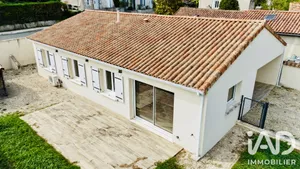 Detached house in La Rochette (16110)