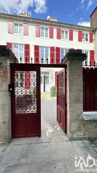 Demeure à Bar-sur-Aube (10200)