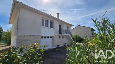Pavillon à Charroux (86250)