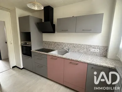 Apartment in Paron (89100)