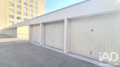 Garage à Poitiers (86000)