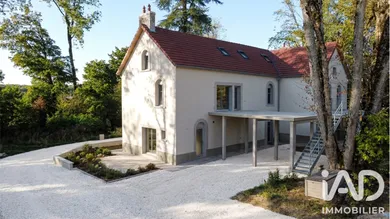 Appartement à Montferrand-le-Château (25320)