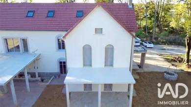 Duplex à Montferrand-le-Château (25320)