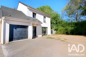 House in Cerny (91590)
